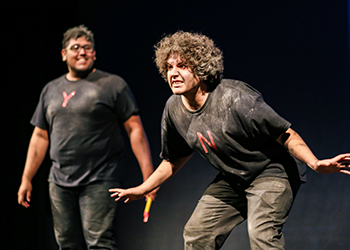 Teatro-Archive-2018-2019-FlortoSomewhere.png