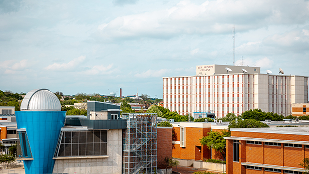 sac-sky1-617.jpg