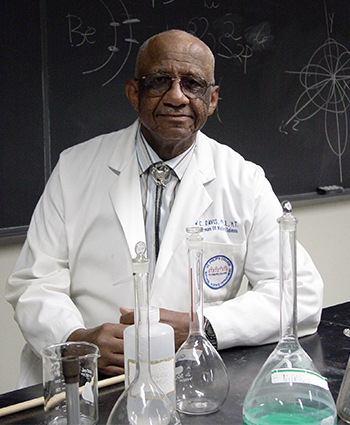 032422-Dr.Davis-350x425.jpg